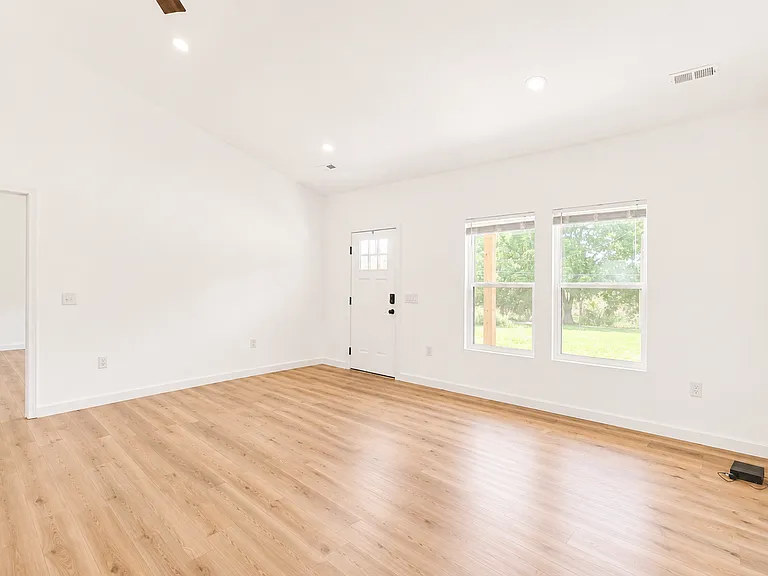 786 Virgil Smith Rd — Photo 4