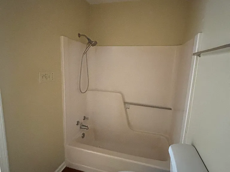1654 Clear Lake Ave #A — Photo 8