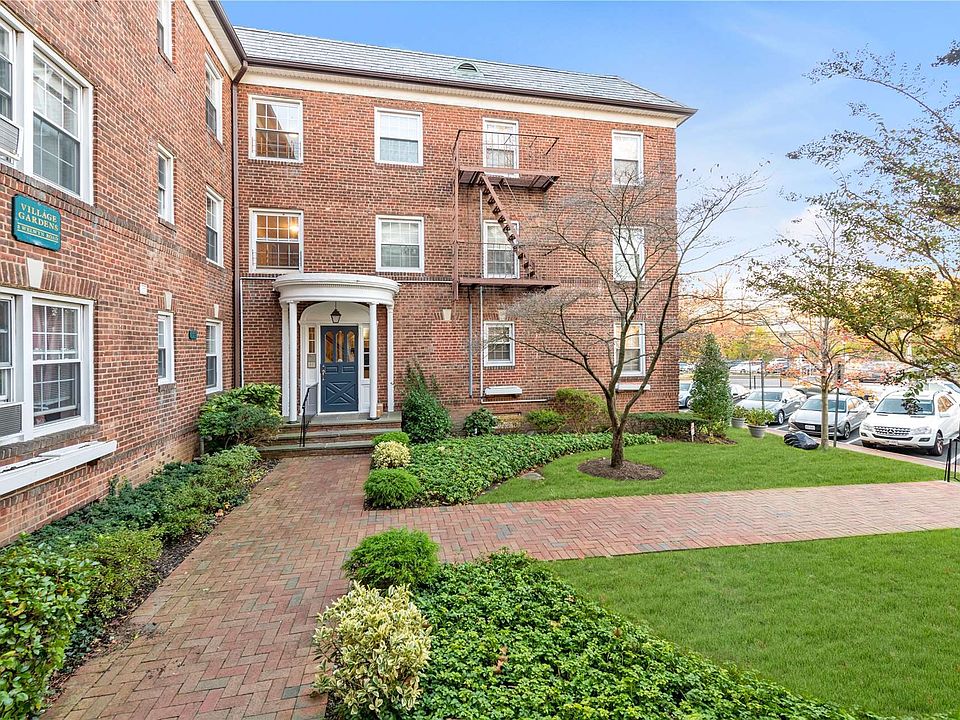 8 Welwyn Rd APT 3G, Great Neck, NY 11021 Zillow