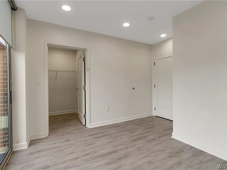 5712 Main St #200 — Photo 15