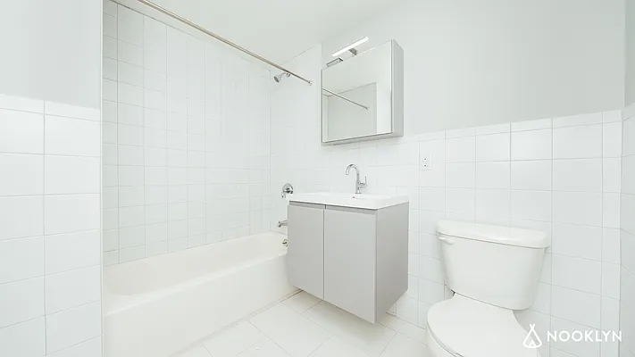 Rented by Nooklyn NYC LLC | media 15