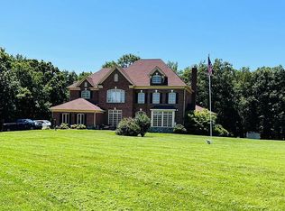 37729 Grovers Mill Ln, Purcellville, VA 20132