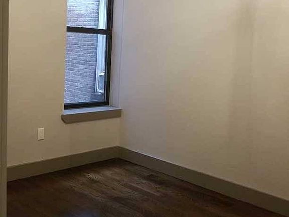 2nd image of 10820 180th St