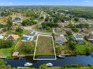 420 NE Cornwall Avenue, Port St Lucie, FL 34983