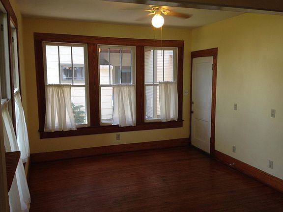 4th image of 1612 W 9th 1/2 St #A