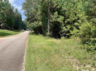 104 Wolverine Ct, Lagrange, GA 30241