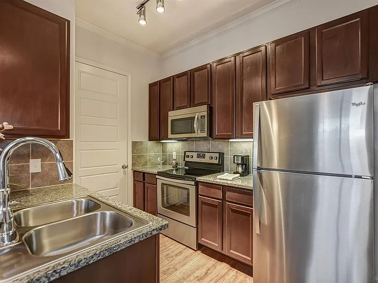 2477 FM 1488 Rd #1006 — Photo 9