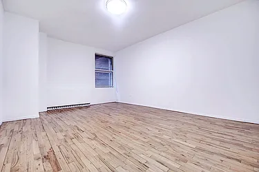 Rented by Urbane Brokerage