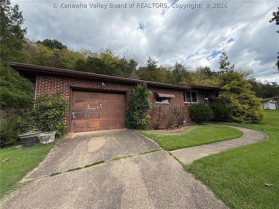 4th image of 65 Fruth Addition Rd