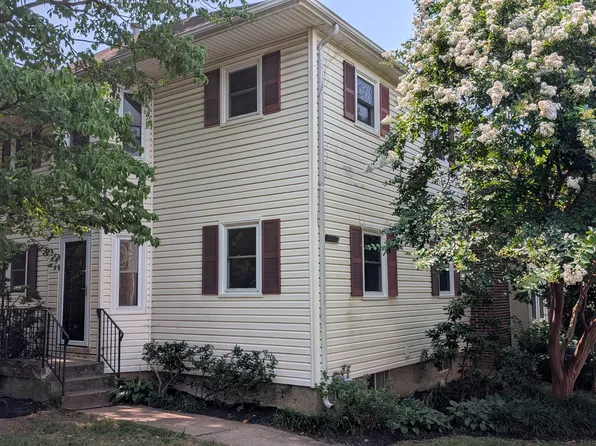 3011 Winter Pine Ct, Fairfax, VA 22031