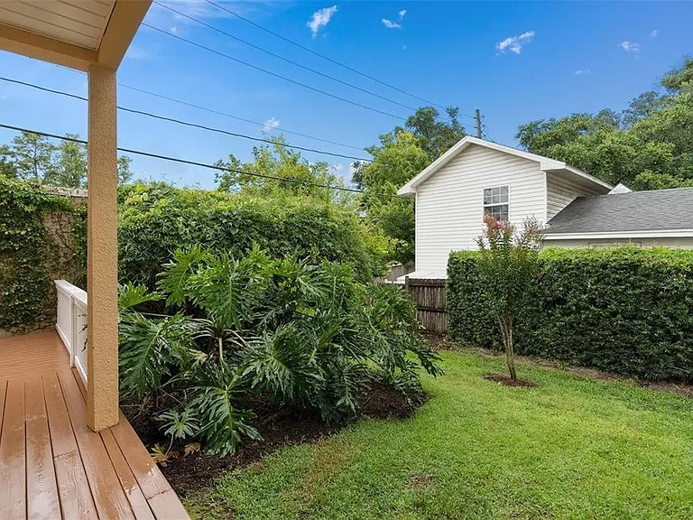 828 Ellwood Ave #J — Photo 27