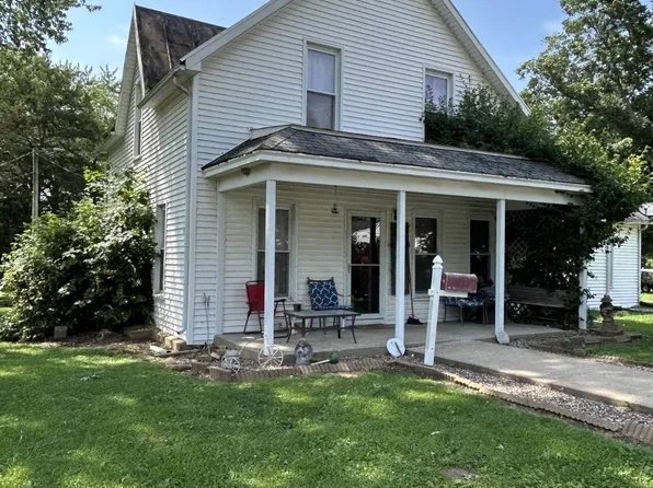383 Main St, Barry, IL 62312