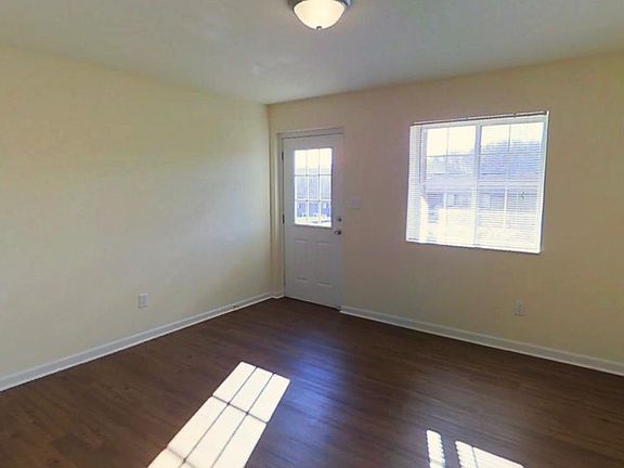 02-BKGarden3BR-Edited_06062019