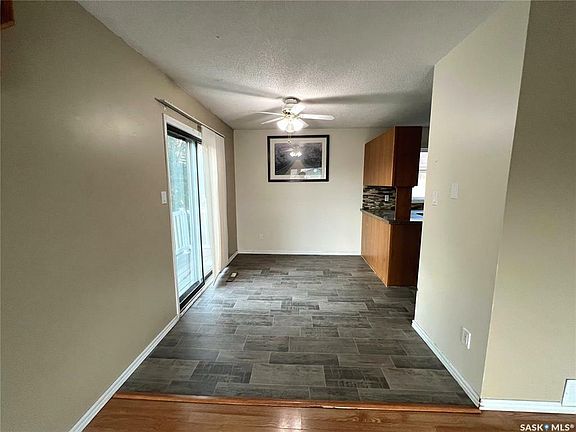3rd image of 3510 E Jenkins Dr