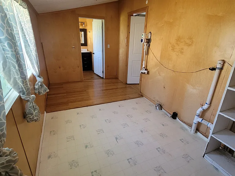 1010 N Lake Rd — Photo 11