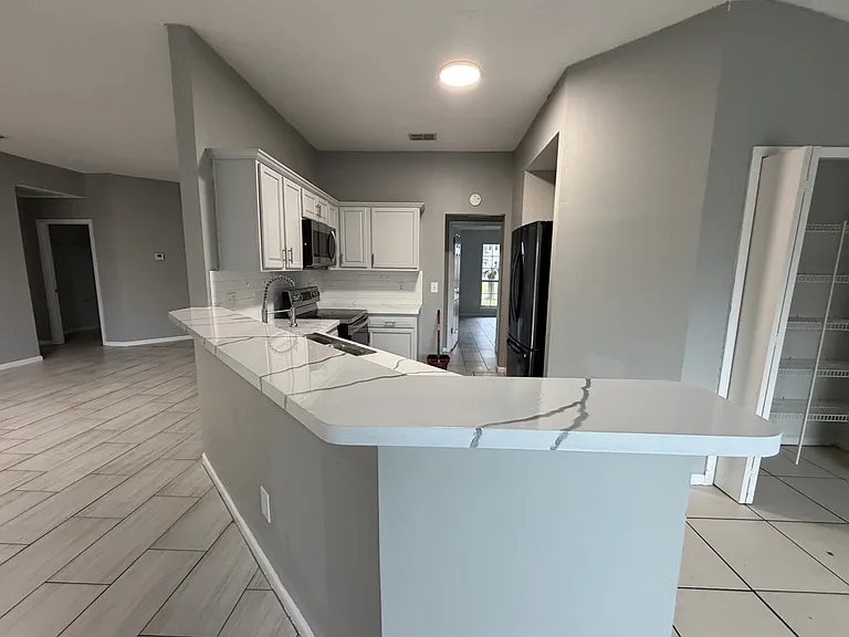 424 Rolling Rock Ct — Photo 15