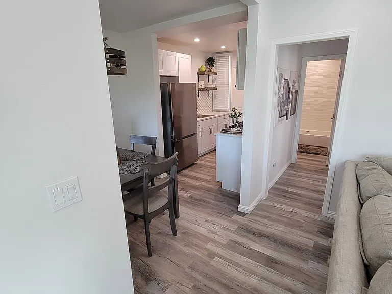 6250 S Wilton Pl — Photo 17