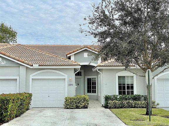 2nd image of 1096 SW 42nd Ave #1096