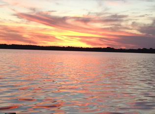 2365 Williams Point Dr, Stoughton, WI 53589