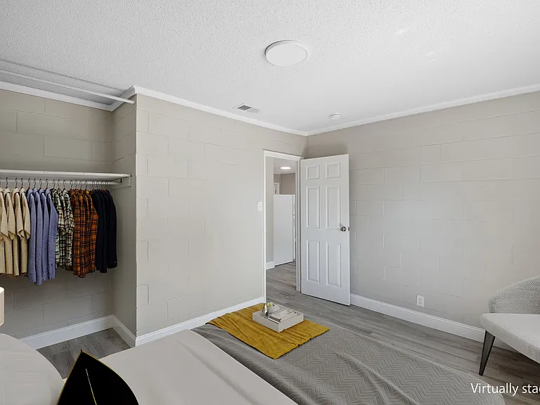 1612 Ogden St — Photo 10