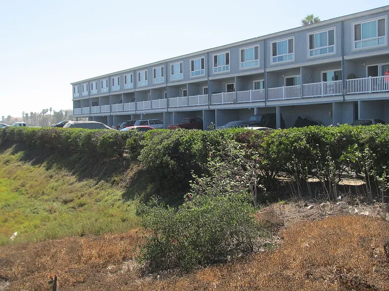 1111 Seacoast Dr #12 — Photo 3