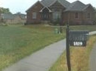1019 Wildflower Dr, Georgetown, IN 47122