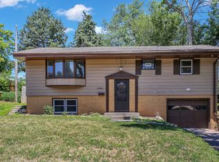 13484 Kingswood Dr, Omaha, NE 68144