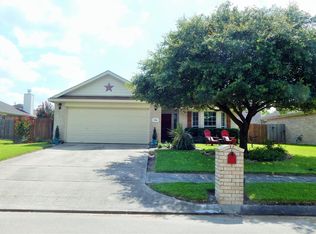 1886 Cedar Ln, Dayton, TX 77535