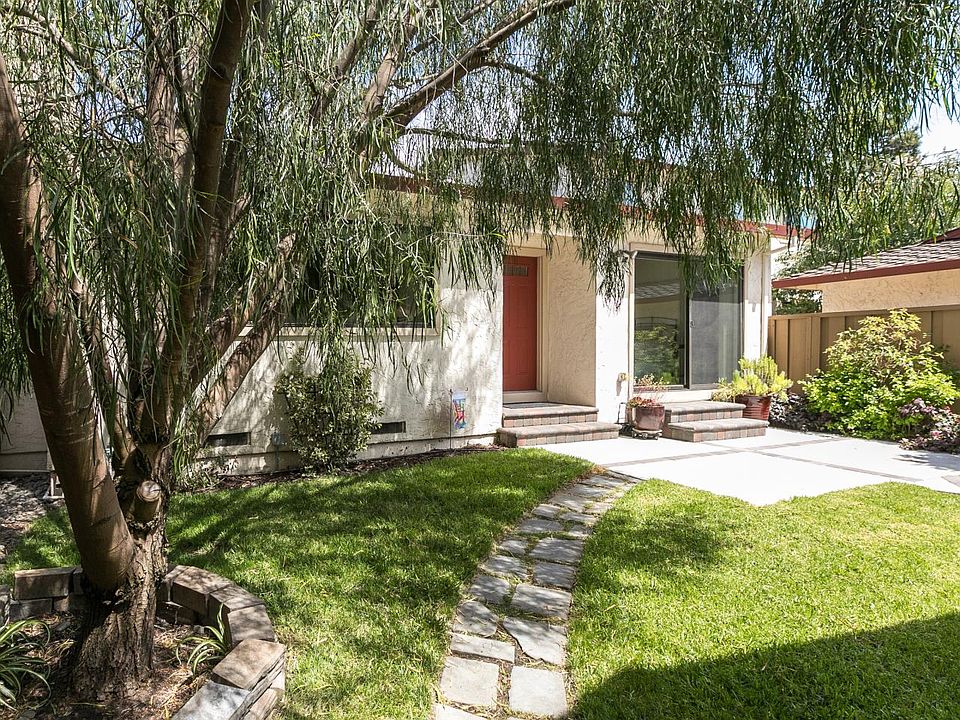 1st image of 2097 Eucalyptus Ct