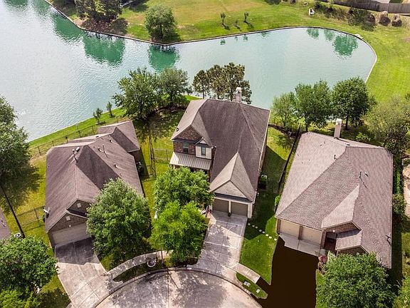 5th image of 26003 Waldridge Dr