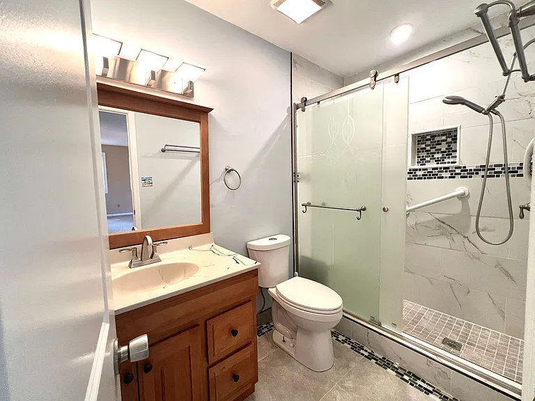 2475 Sunburst Pl — Photo 40