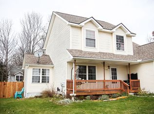 2483 Livingston Ave, Howell, MI 48843