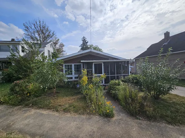 1929 Washington Ave, Vincennes, IN 47591