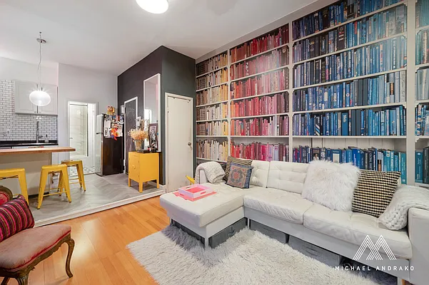 Rented by Cooper & Cooper Real Estate | media 14