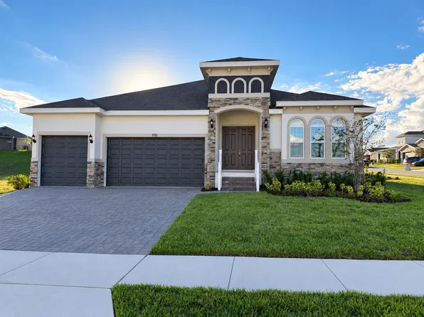 1751 Cadence St, Minneola, FL 34715