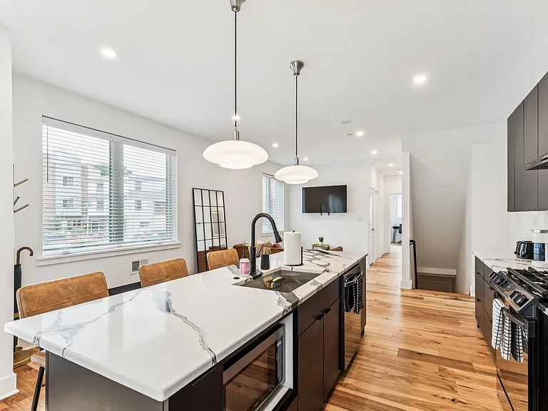 1846 Vineyard St #1 — Photo 2