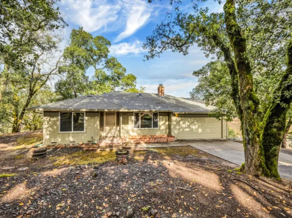 6459 Meadowridge View, Santa Rosa, CA 95409
