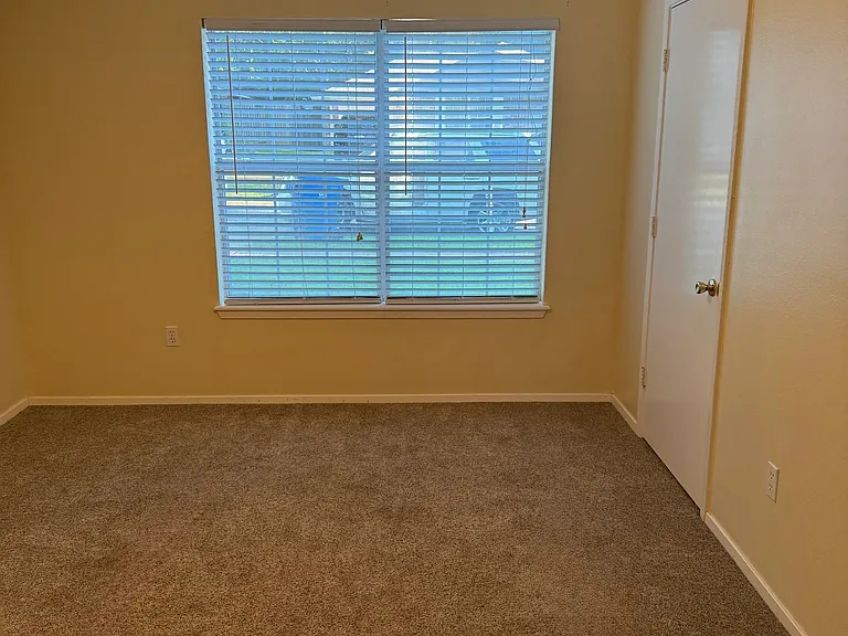 222 Willowbrook Ln — Photo 19