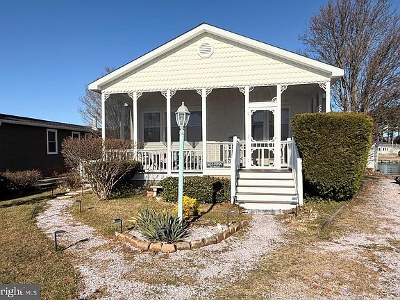 5th image of 37097 Sandpiper Rd #9