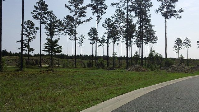 1st image of 379 Salt Creek Way E