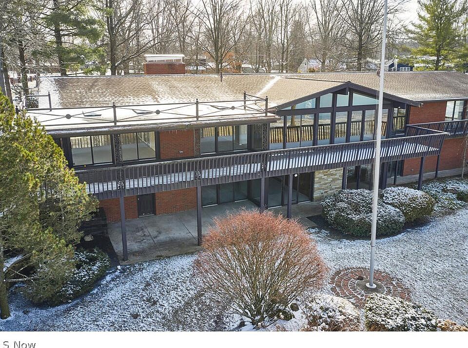 133 Shrakes Hotel Dr, Akron, OH 44319 Zillow