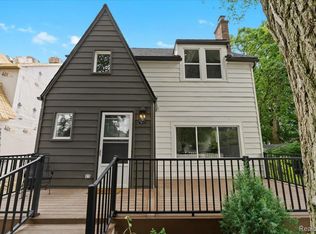 2804 Shenandoah Dr, Royal Oak, MI 48073