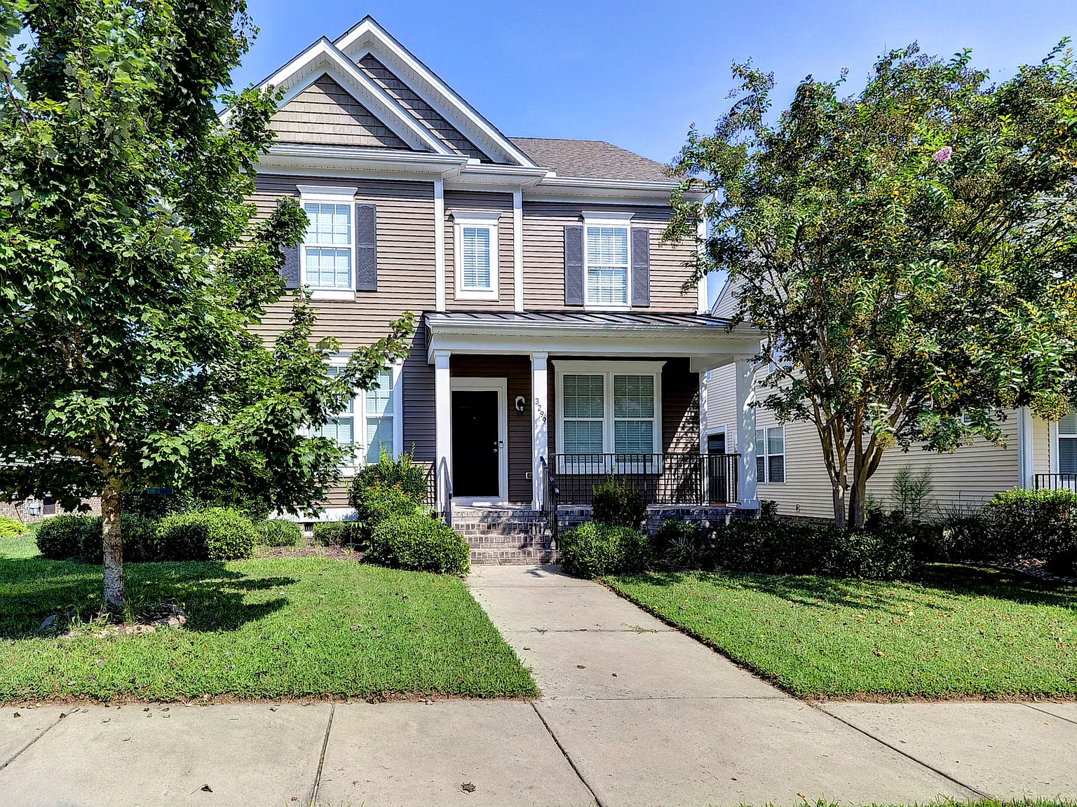 5 bed, 2625 sqft, $2,995 — Photo 3