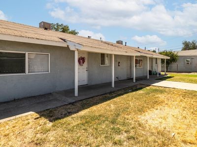 1401 Yosemite Dr, Bakersfield, CA, 93308