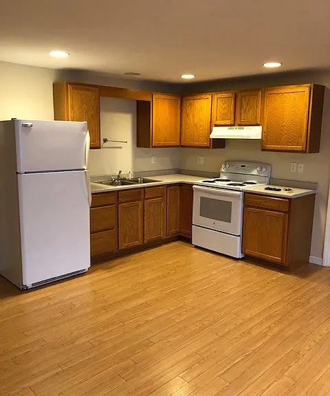 45 Green St #1 — Photo 7