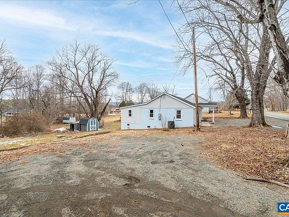 3rd image of 662 Celt Rd