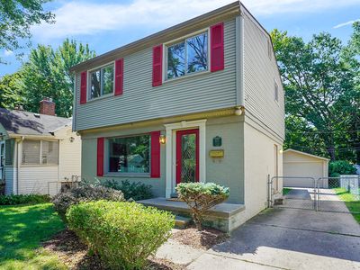 935 N Maple Ave, Royal Oak, MI, 48067