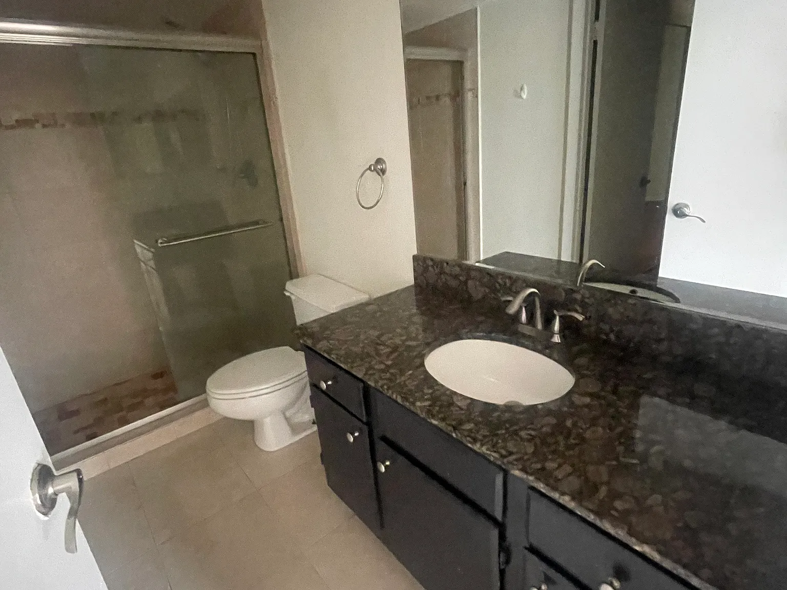 2 bed, 981 sqft, $2,200 — Photo 4