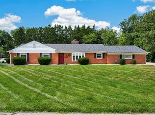 1028 Newcastle Dr, Cincinnati, OH 45231