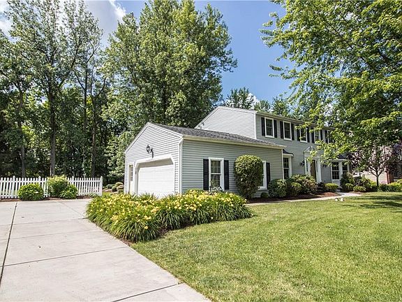 4th image of 8303 W Point Dr